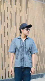 Komoda Noir Boxy-Fit Shirt